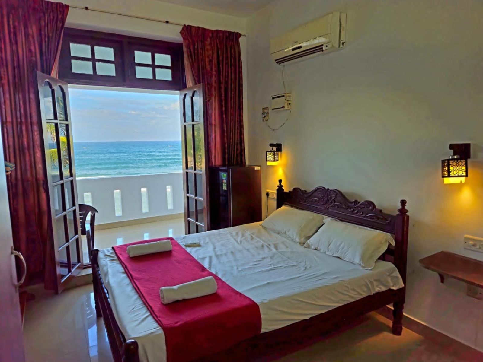 Orion Seaview Beach Hotel Kovalam Exterior foto