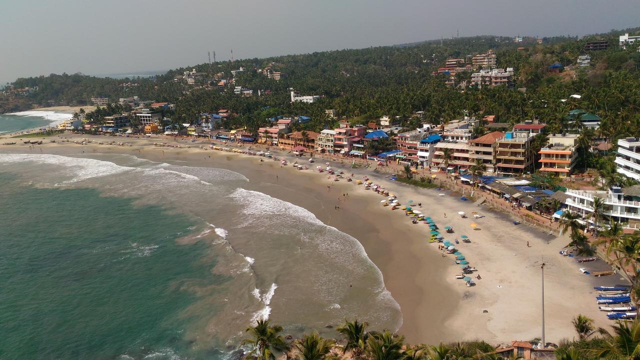 Orion Seaview Beach Hotel Kovalam Exterior foto